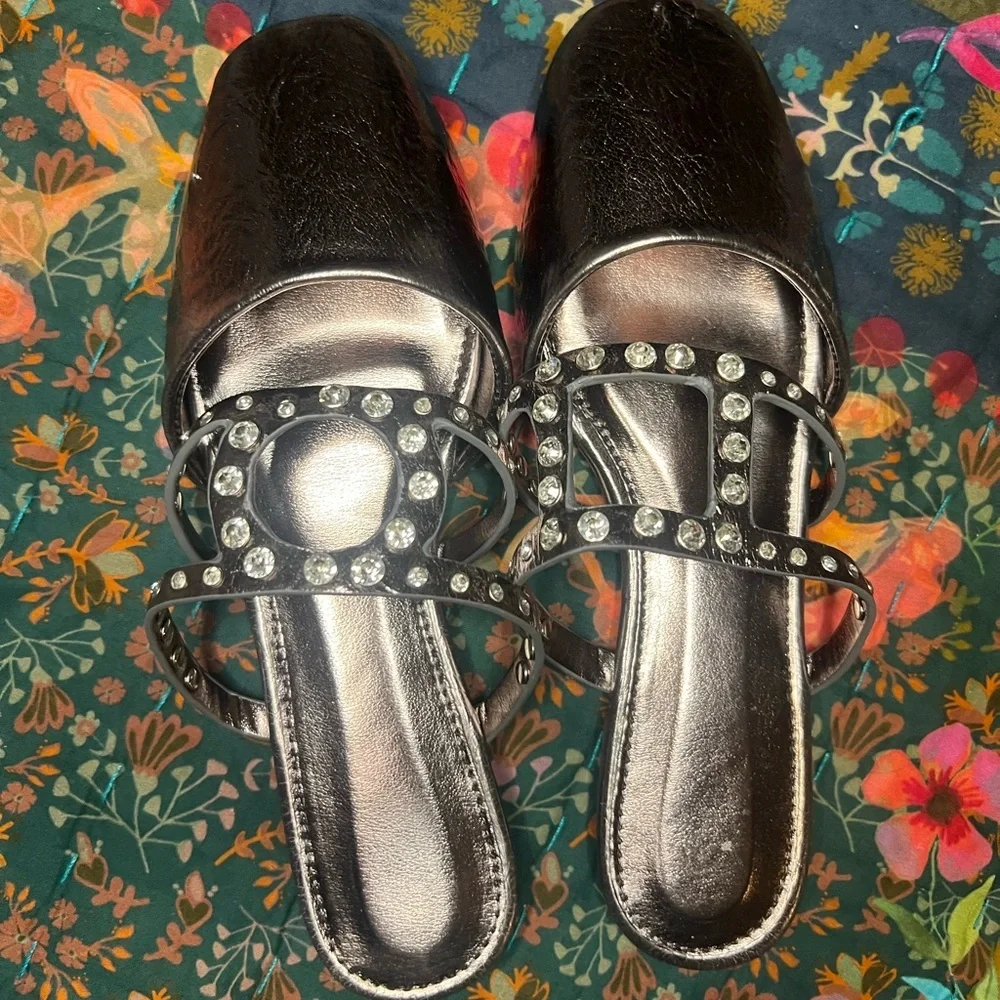 Chic silver Rhinestone Sandals - Picture 7 of 7